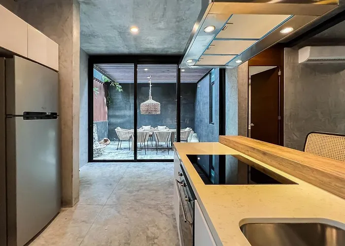 Beautiful House With Private Pool In Aldea Zama